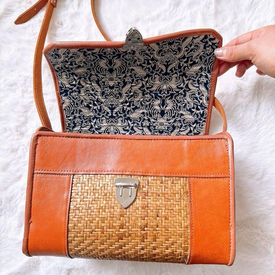 【新品】大容量 アタバッグ バリ島 アタ レザー Amazon.co.jp: バリ島 アタ 大容量 ショルダーバッグ 本革